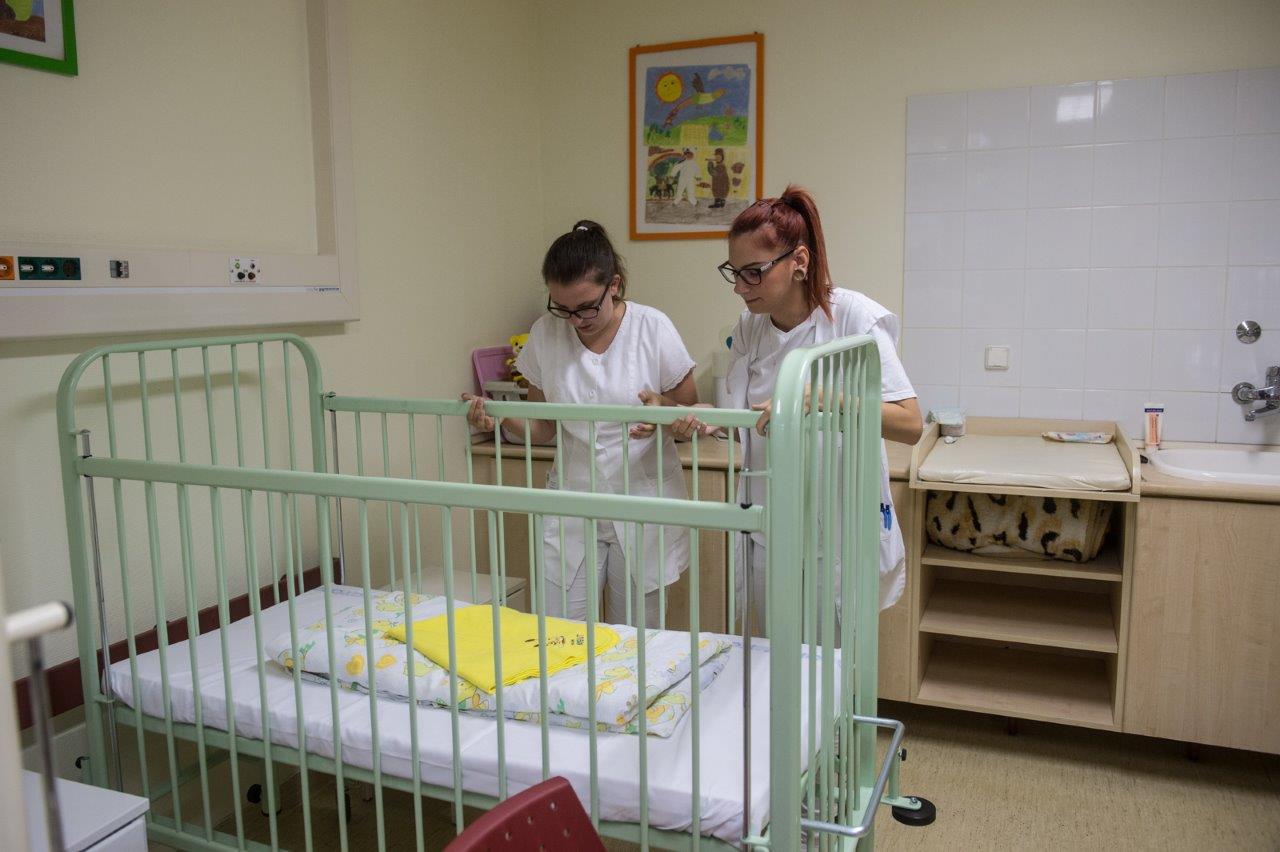 Új ágyak a Szent György Kórház Csecsemő és Gyermek Osztályán