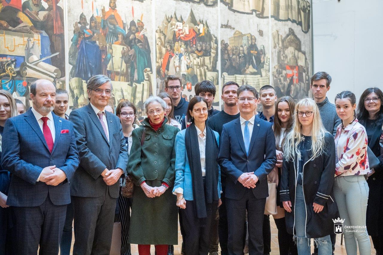 Franciaország magyarországi nagykövetének látogatása Fehérváron