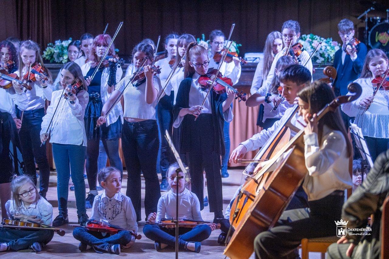 Fennállásának 110 éves évfordulóját ünnepelte a Zeneiskola