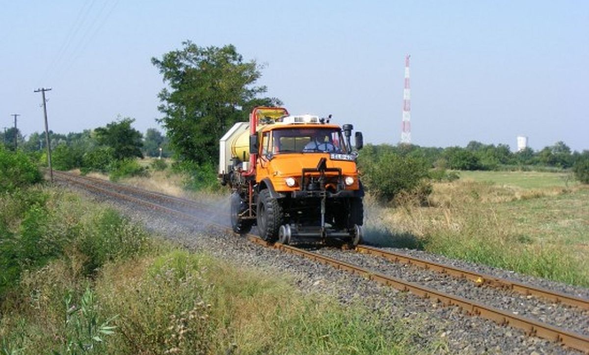 Szerdán permeteznek a Börgönd-Sárbogárd vasúti vonalszakaszon