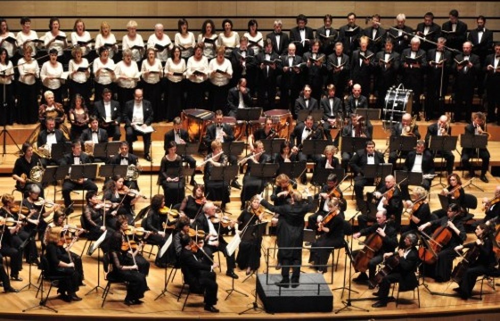 Brahms-, Ravel- és Muszorgszkij-művek a Nemzeti Filharmonikusok koncertjén