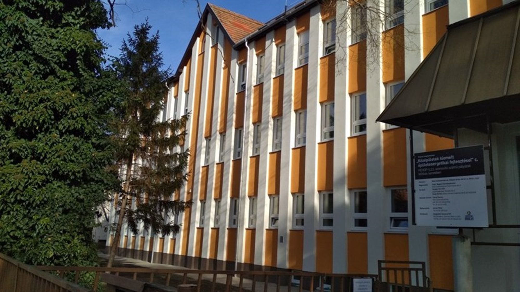 Hét kormányhivatali épület újult meg Fejér megyében