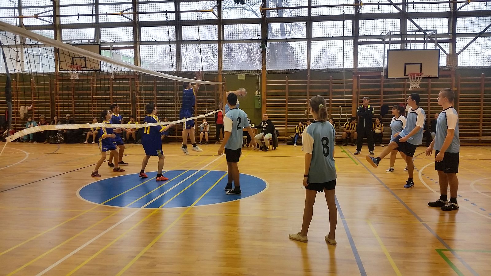 A Zsinórlabda Diákolimpia Országos Döntőjének adott helyet a Hétvezér Iskola