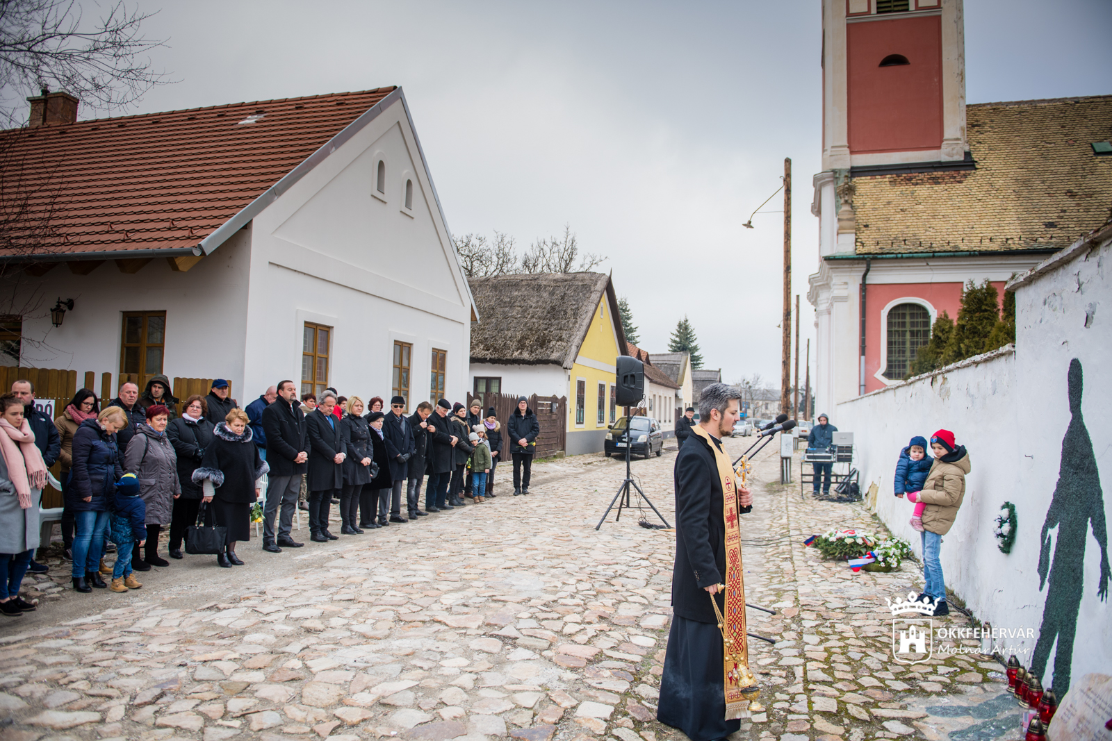 Koszorúzással és gyászmisével emlékeztek a Rác utcai II. világháborús mártírokra