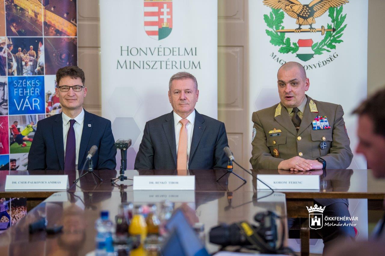 Székesfehérvár lesz a jövőben a magyar katonák fővárosa