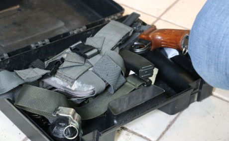 Egész fegyverarzenált találtak egy székesfehérvári férfinál
