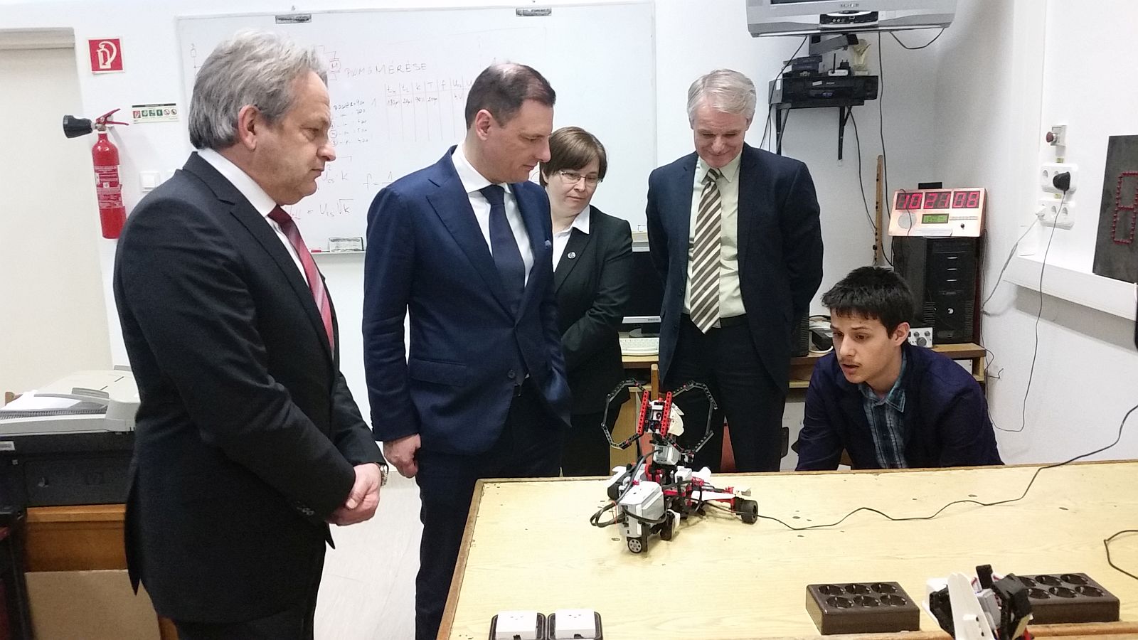 Államtitkári látogatás a Széchenyi Szakgimnáziumban