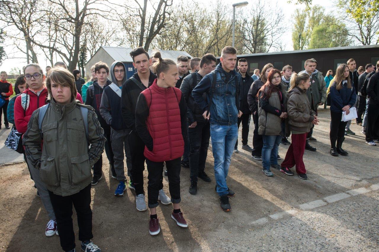 Katasztrófavédelmi vetélkedő a Bregyó Sportcentrumban