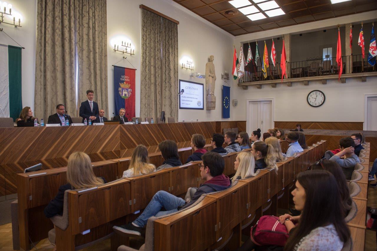 A Corvinus duális nyílt napja a Városházán