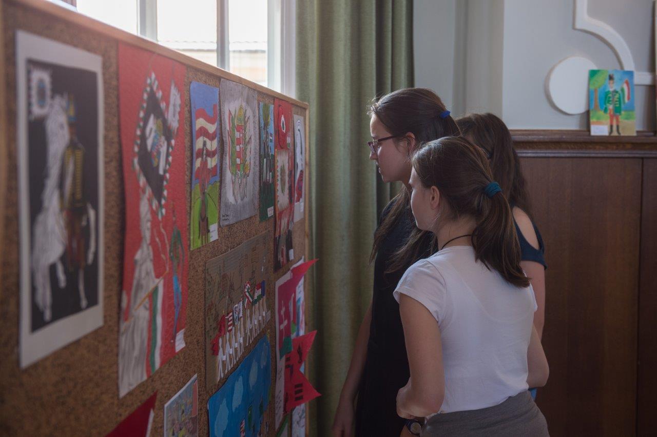 Kihirdették a Kárpát-medencei gyermekrajzpályázat eredményét