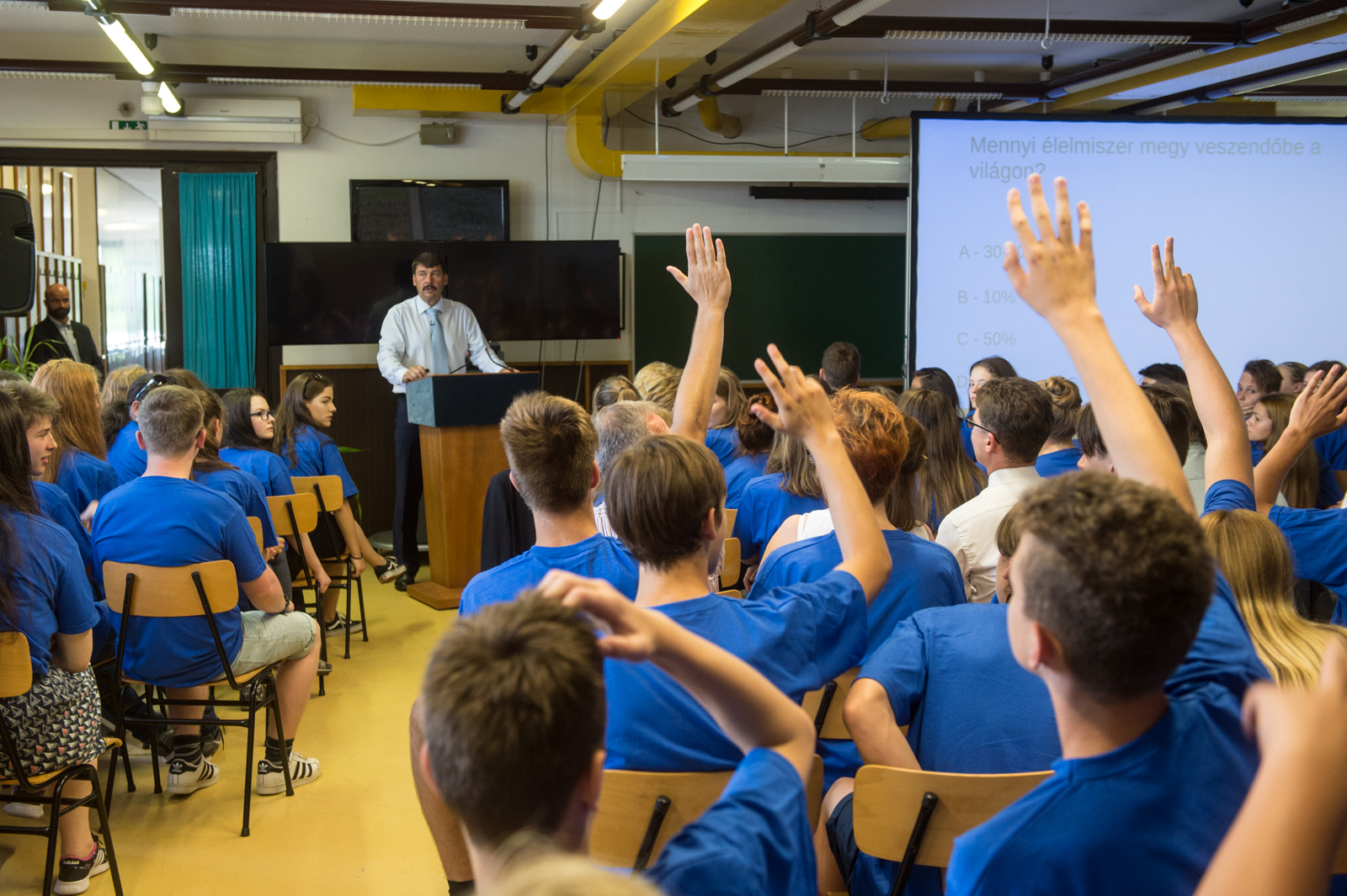 Áder János köztársasági elnök előadása a klímaváltozásról a Tópartiban