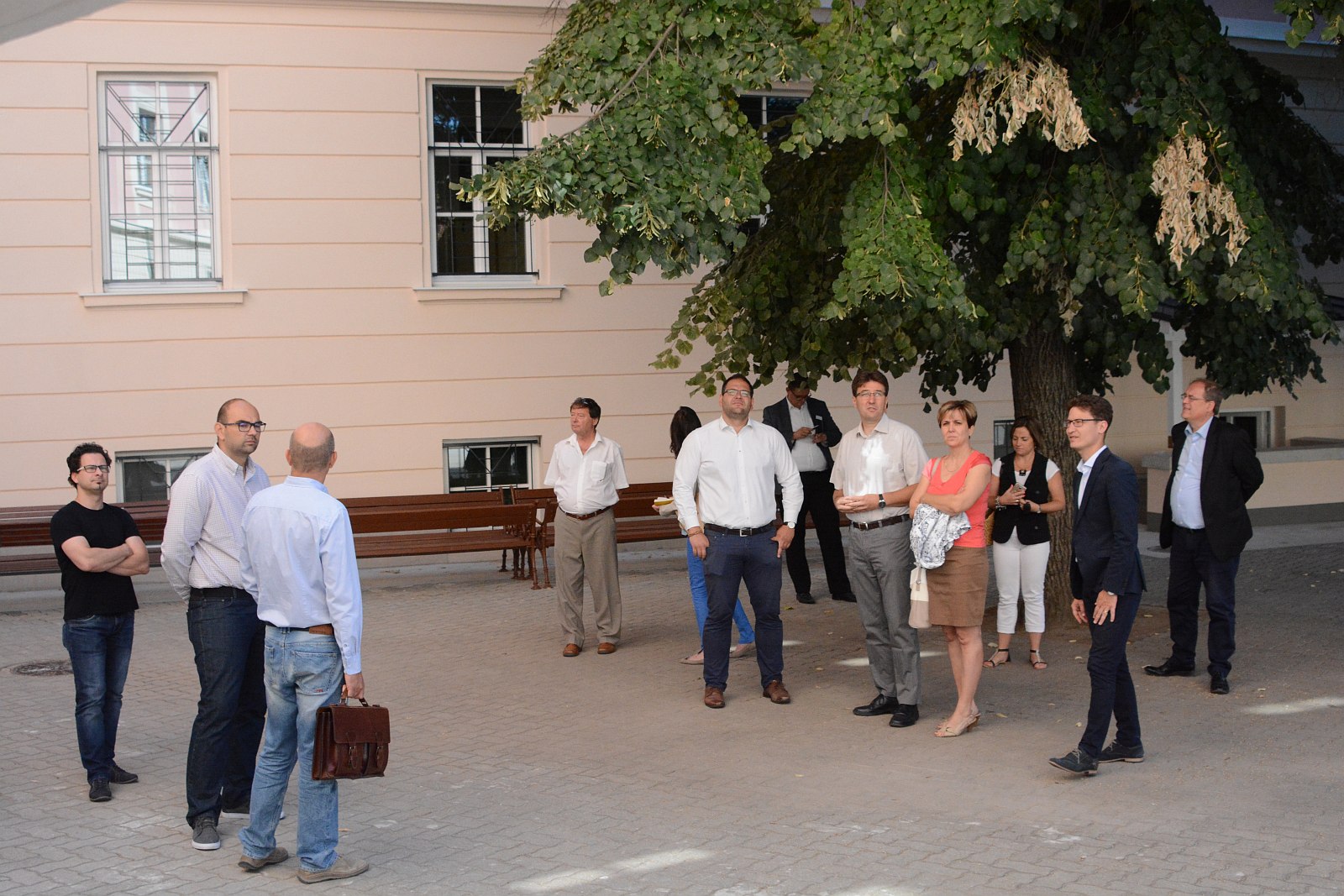 Ilyen lett felújítás után a Teleki belső homlokzata