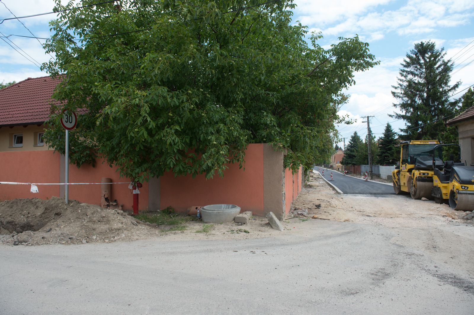 Közműfelújítások Maroshegyen