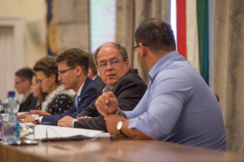 Rendkívüli közgyűlés 2017. július 14-én