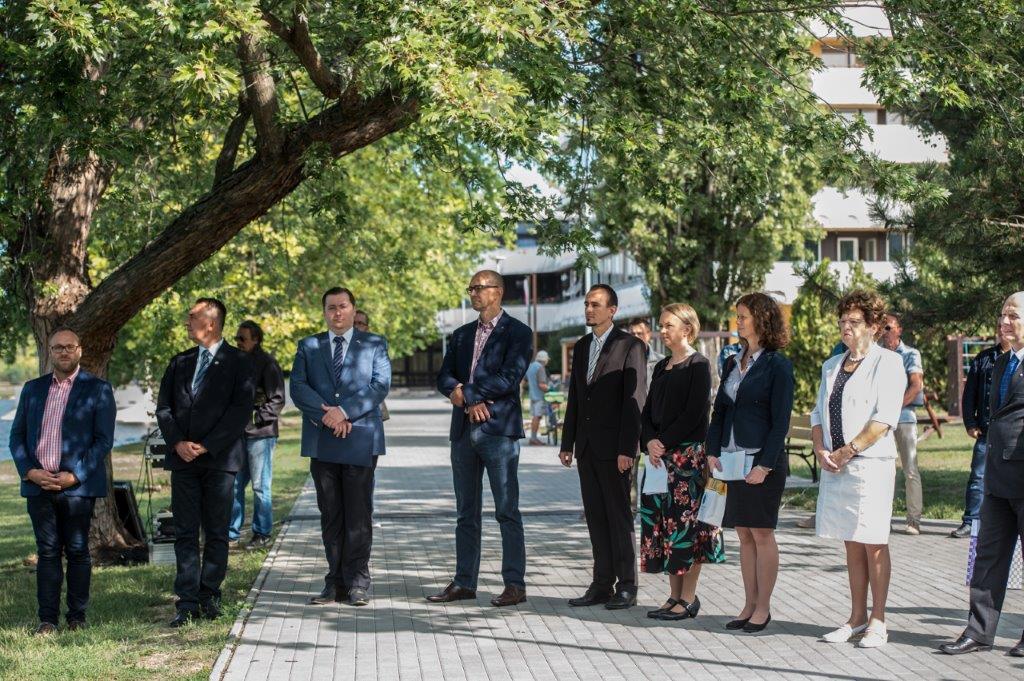 Emléktábla a horgonynál - 60 éves Kemi és Fehérvár barátsága