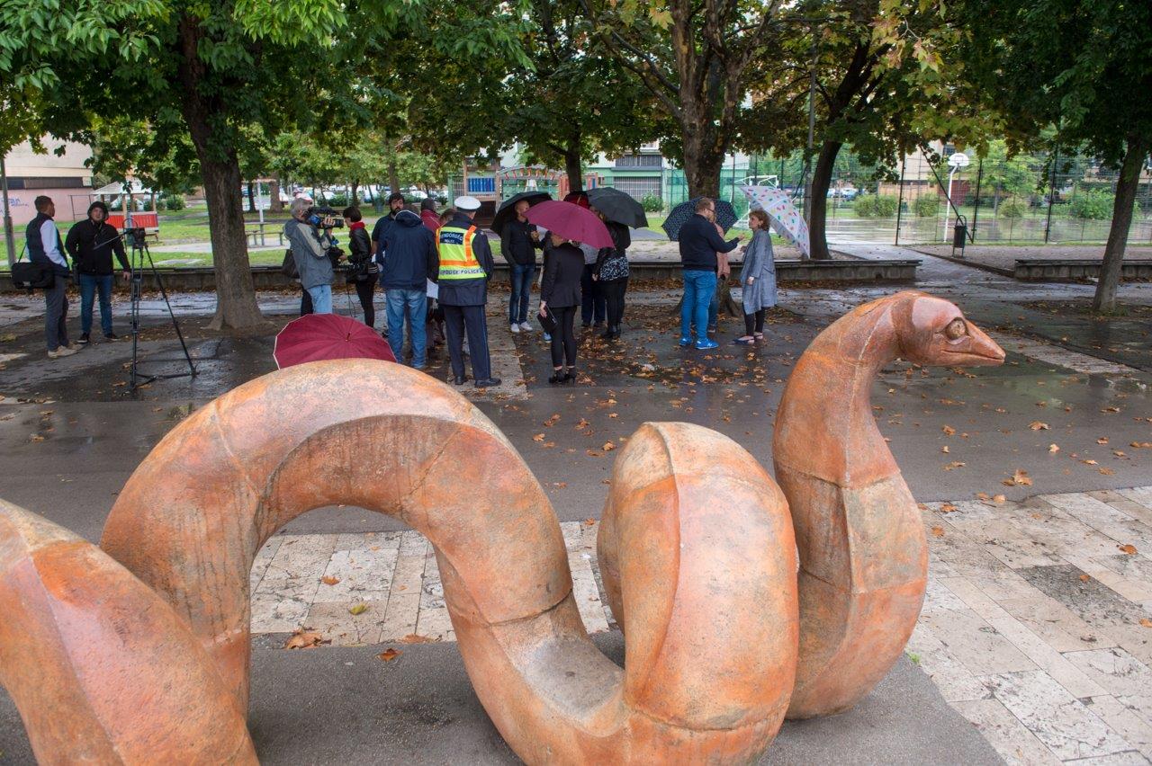 Munkaterület átadás - tovább folytatódik a Salétrom utcai sétány építése