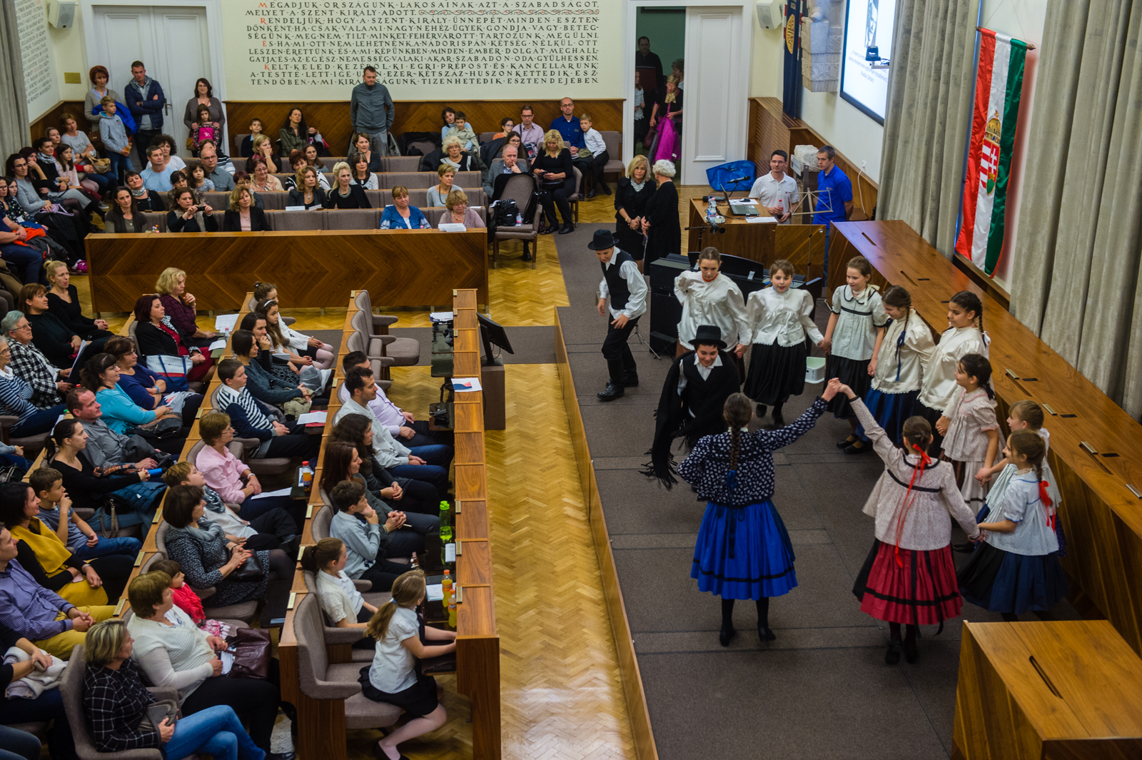 Megszólalt a nagy Harmónia a Városházán