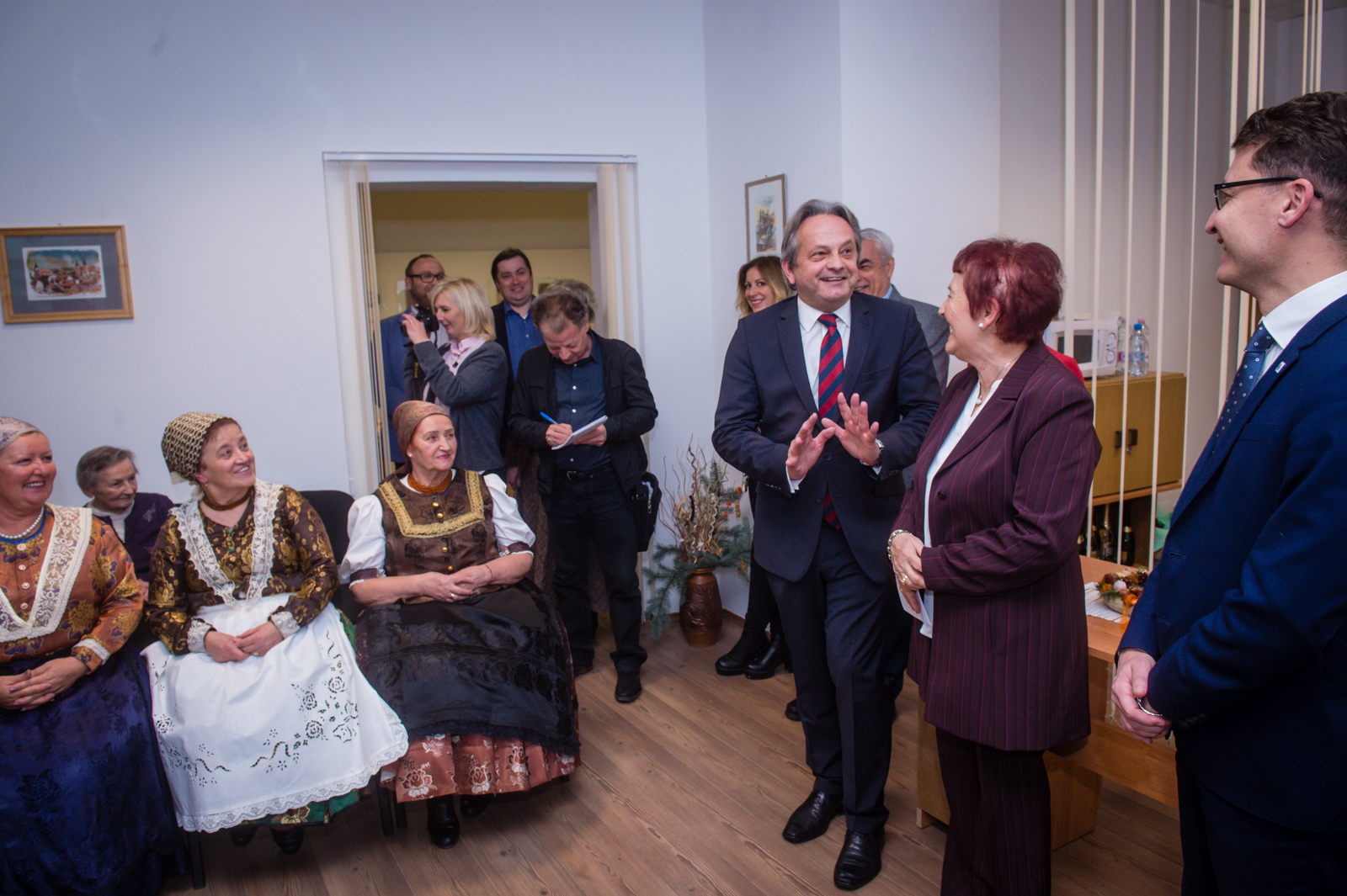 Új irodába költözött az Alba Regia Nyugdíjas Egyesület