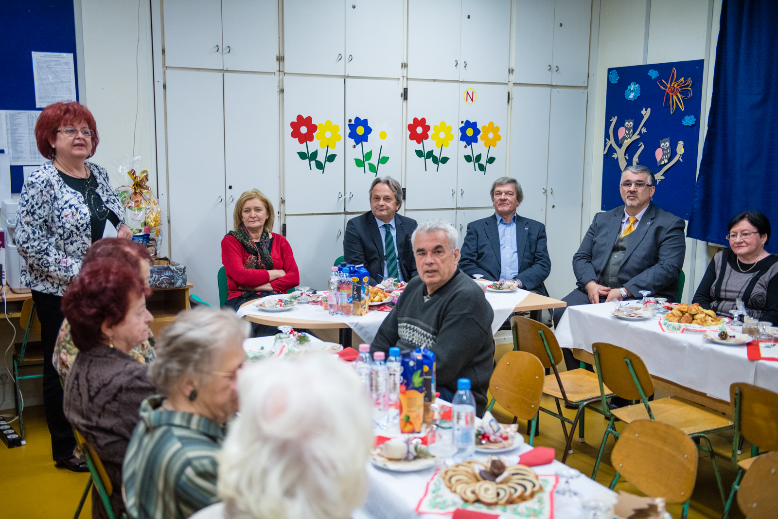 Nyugállományú pedagógusok karácsonyi ünnepsége