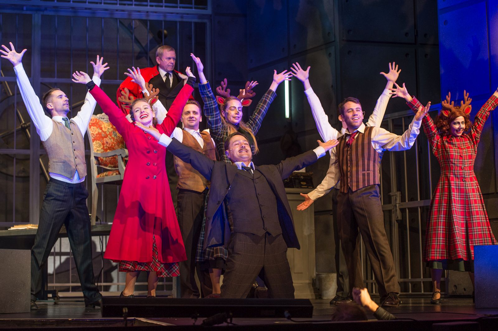 Az Isten pénze musical bemutatójára készülnek