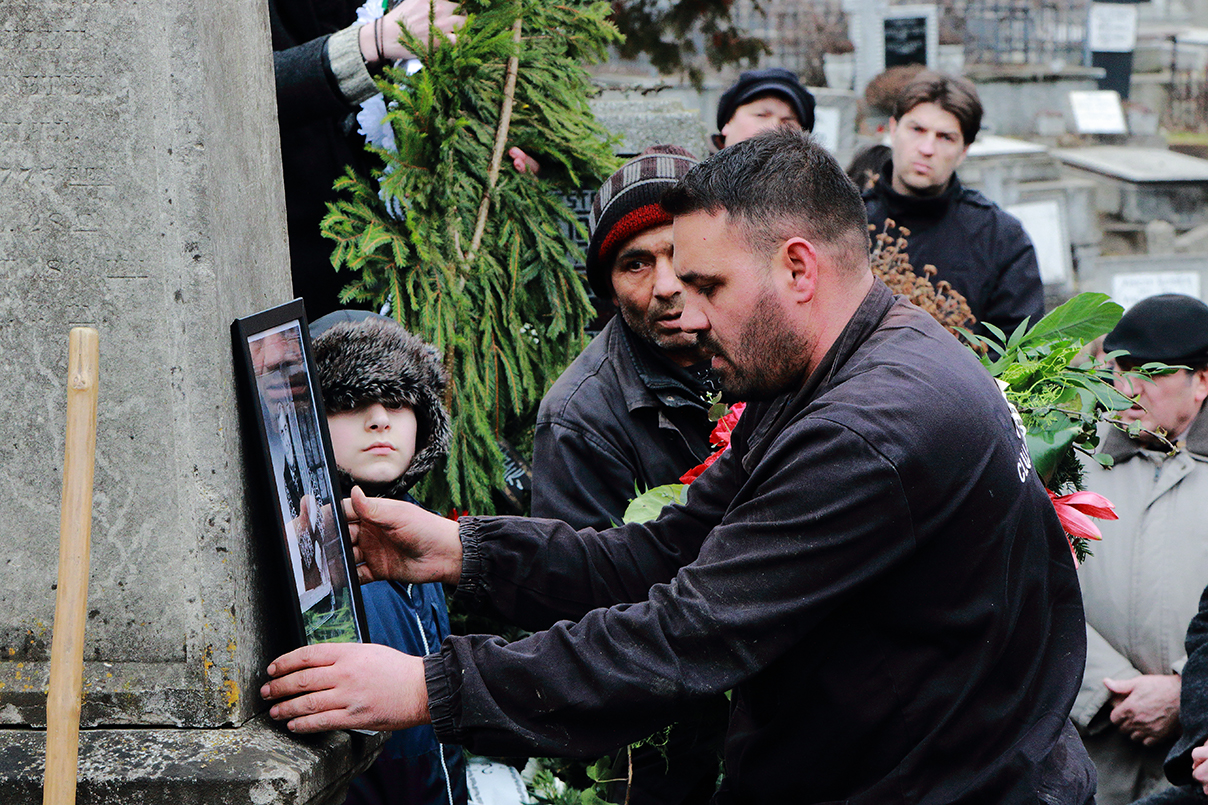 Kallós Zoltán néprajzkutató búcsúztatása és temetése