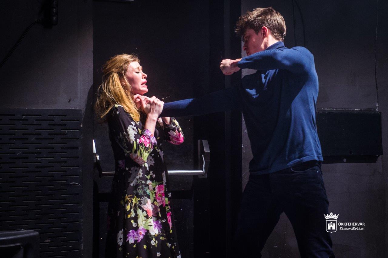 KARTONPAPA a Vörösmarty Színház Kozák András Stúdiójában