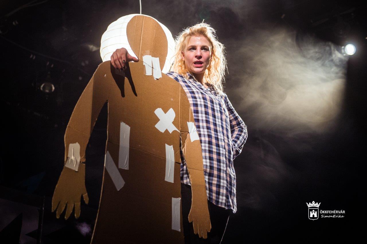 KARTONPAPA a Vörösmarty Színház Kozák András Stúdiójában