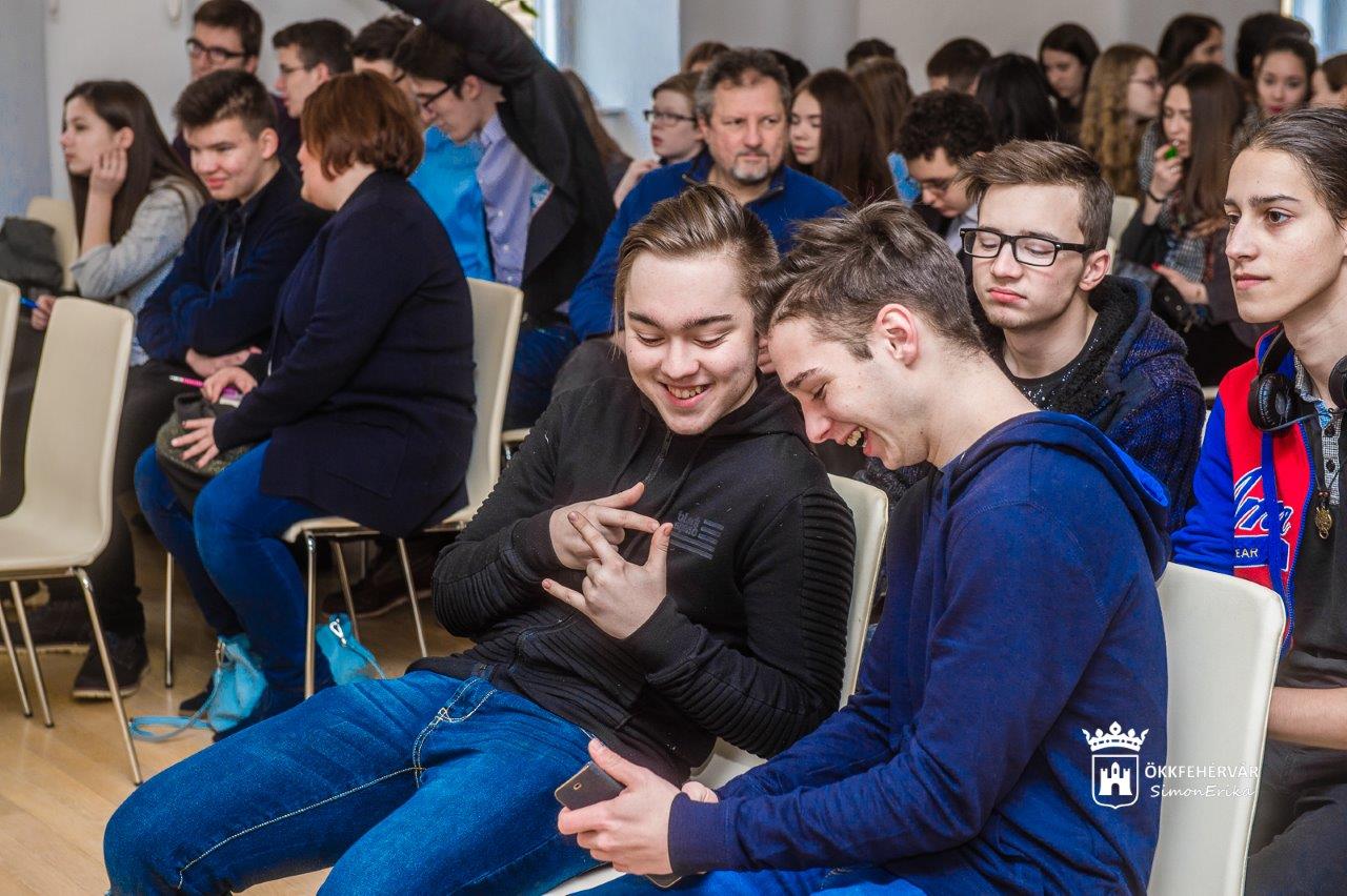 Szakmai nap a Székesfehérvári Diáktanáccsal