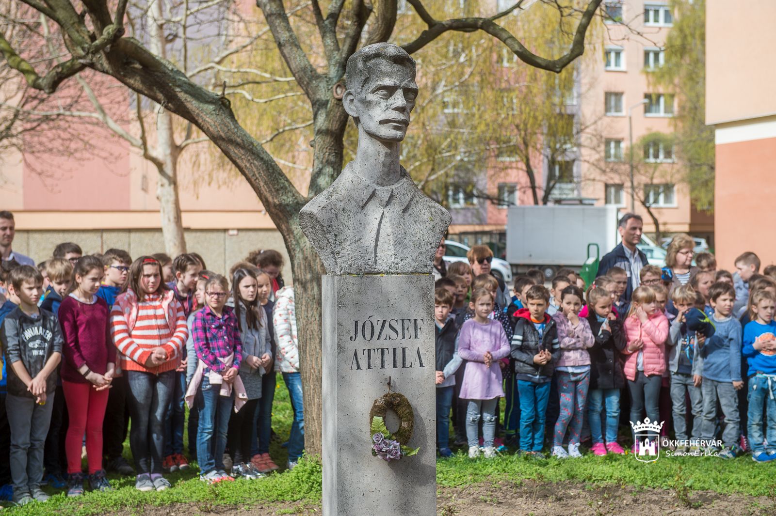 Városszerte megemlékeztek a Költészet Napjáról