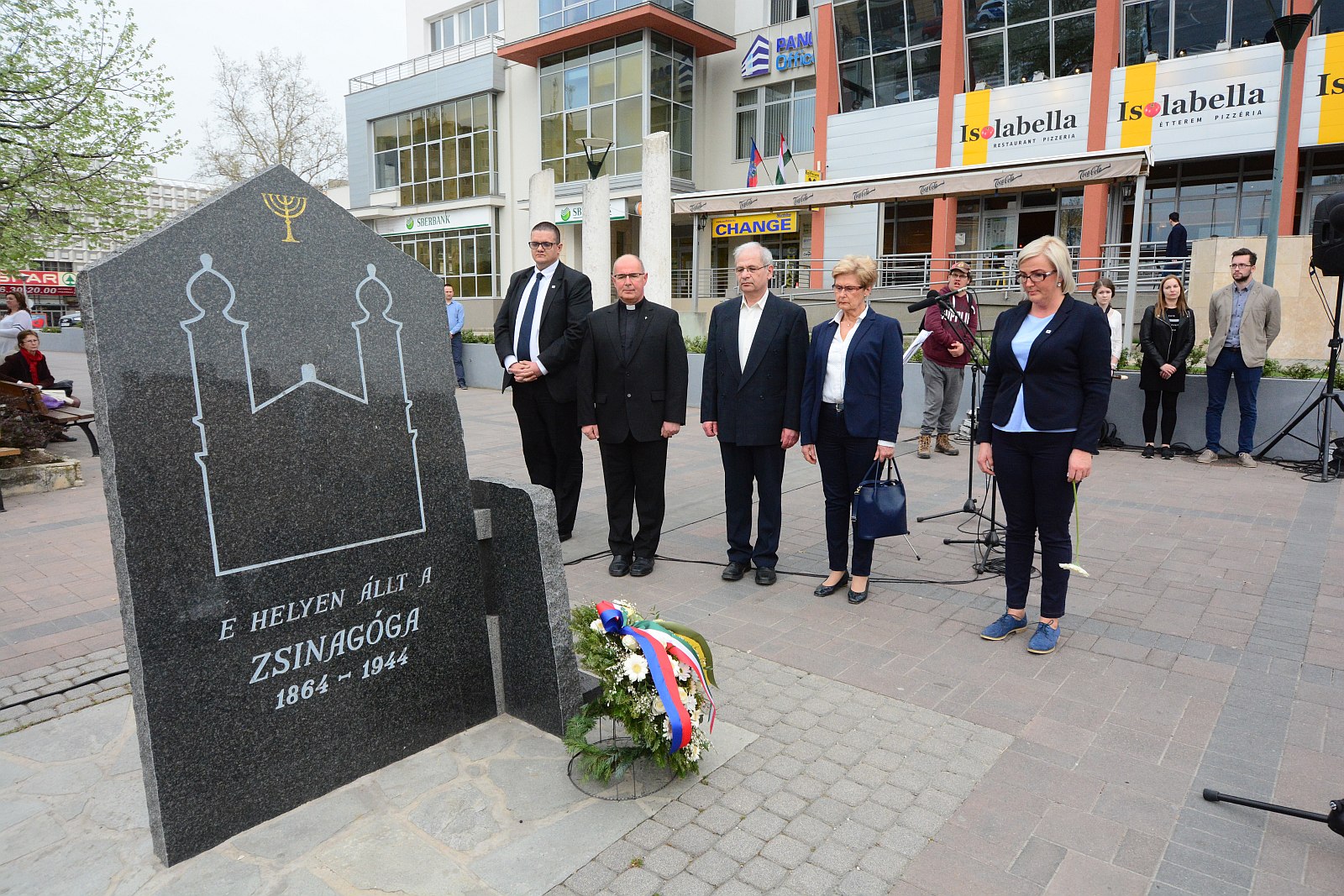 A Holokauszt magyarországi áldozataira emlékeztek Fehérváron