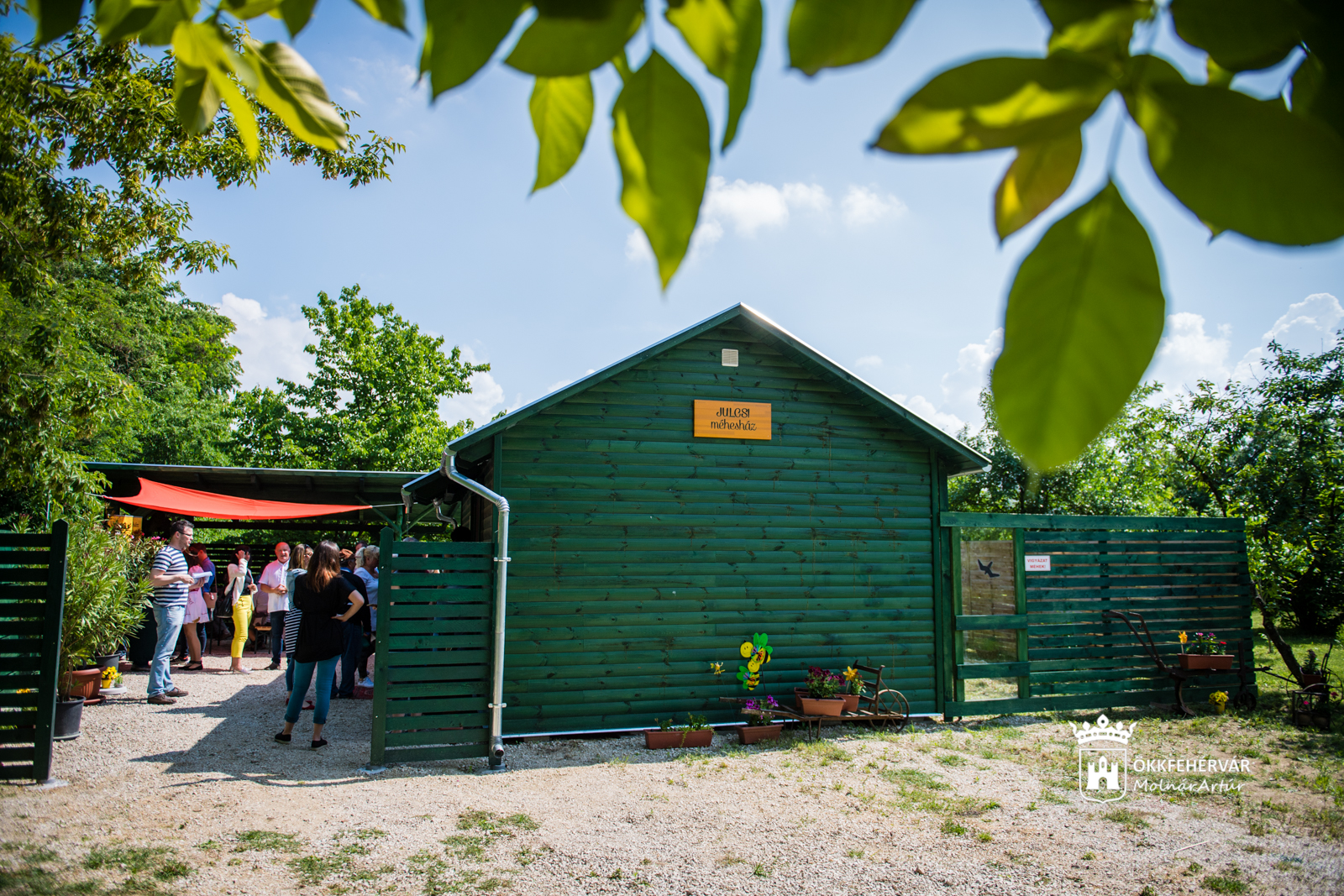 Így avatták fel az ország legnagyobb apiterápiás házát