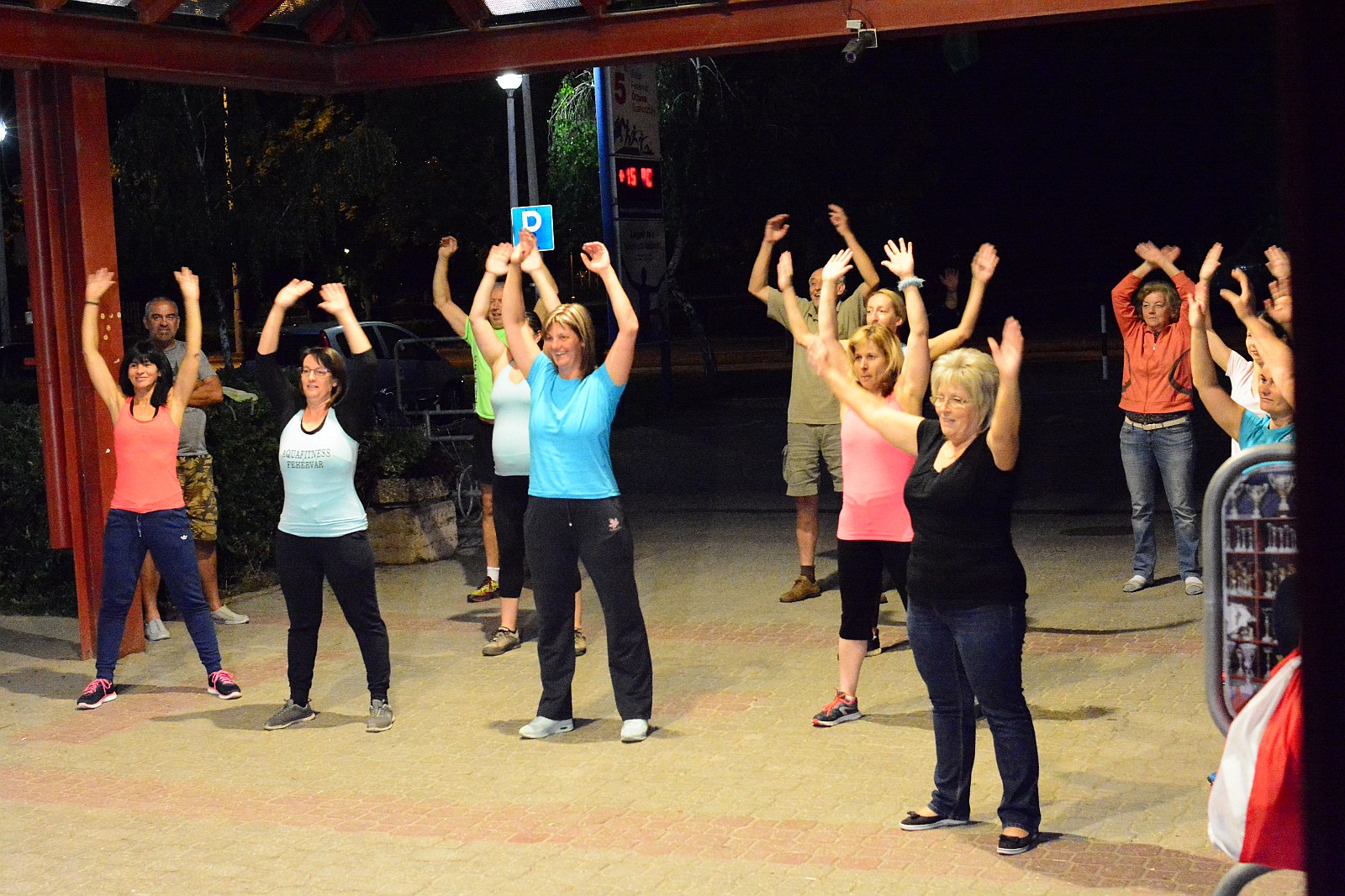 Kihívás napja - éjfélkor indultak a programok Székesfehérváron