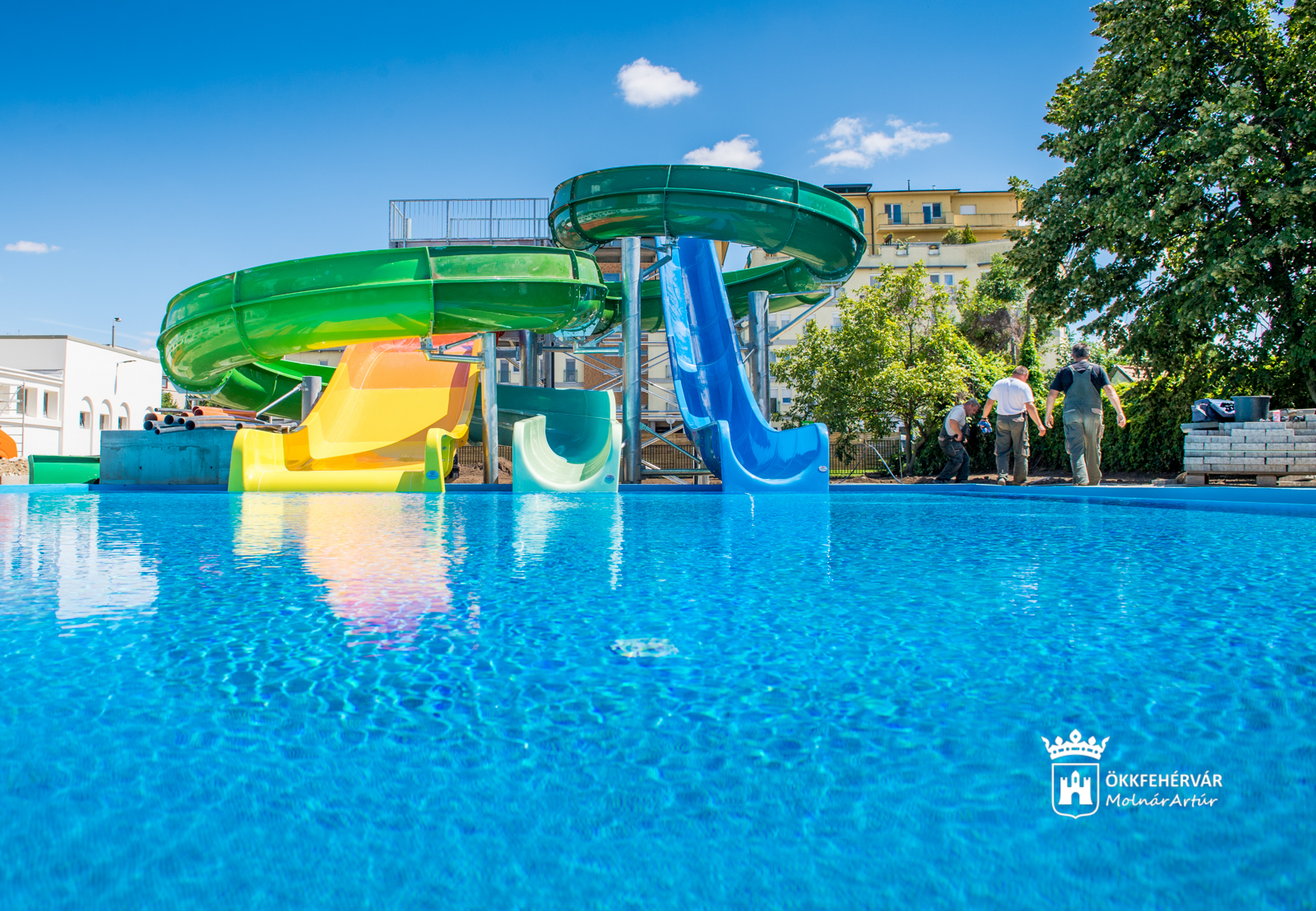 Utolsó simítások - hétvégén várhatóan nyit a megújult strand