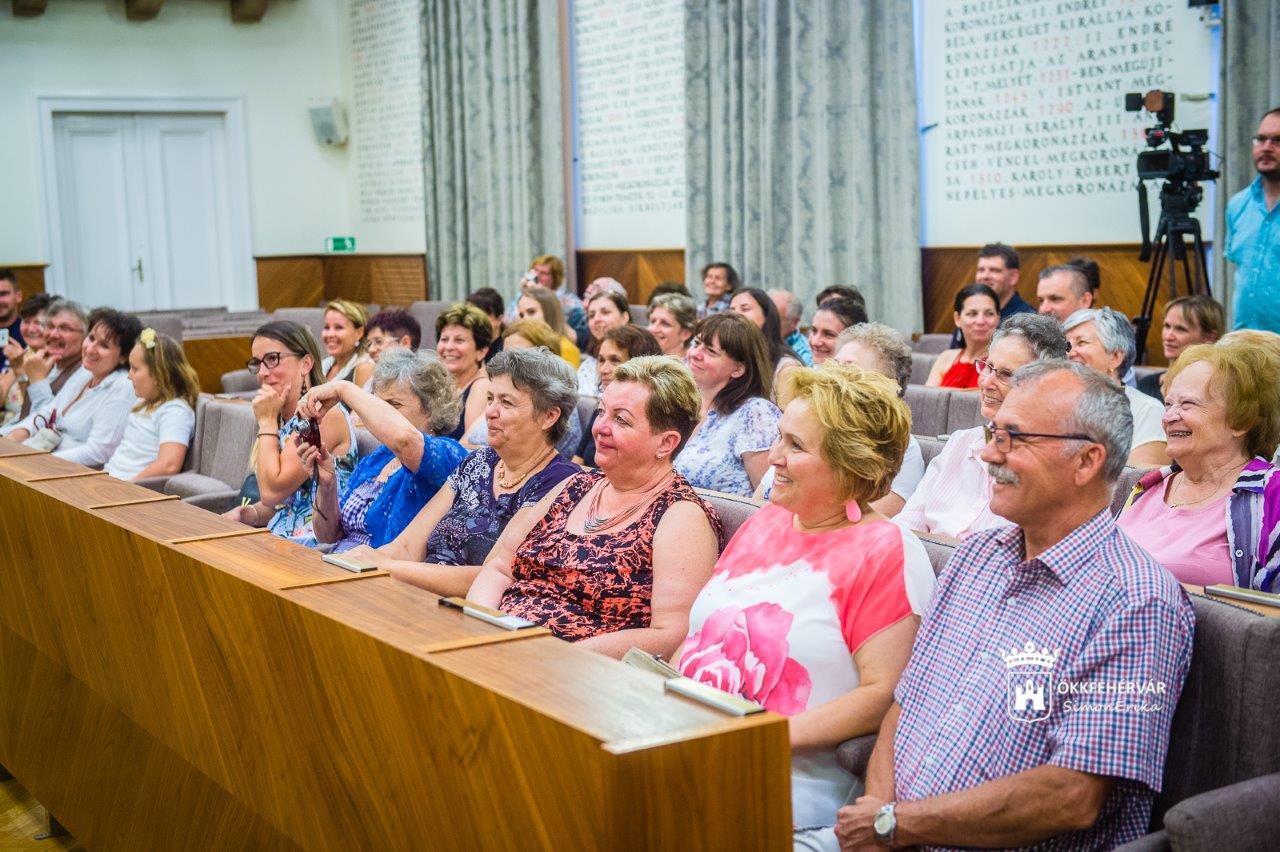 Csángó est a Városházán Vaszi Leventével és tanítványaival
