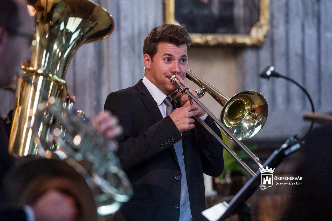 Harmonia Albensis - barokk körbetekintés a Ciszterci templomban