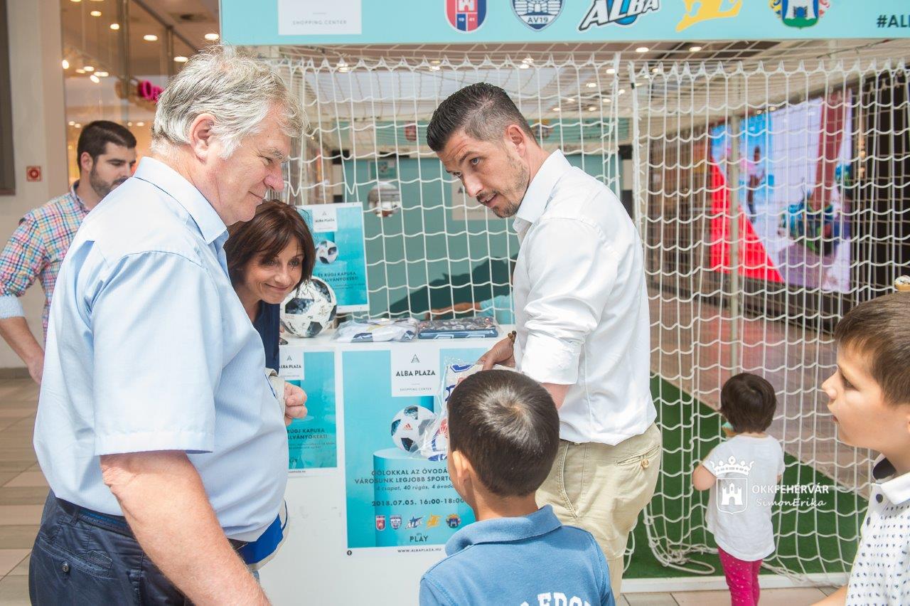 Folytatódott a gólokkal az óvodákért jótékonysági akció