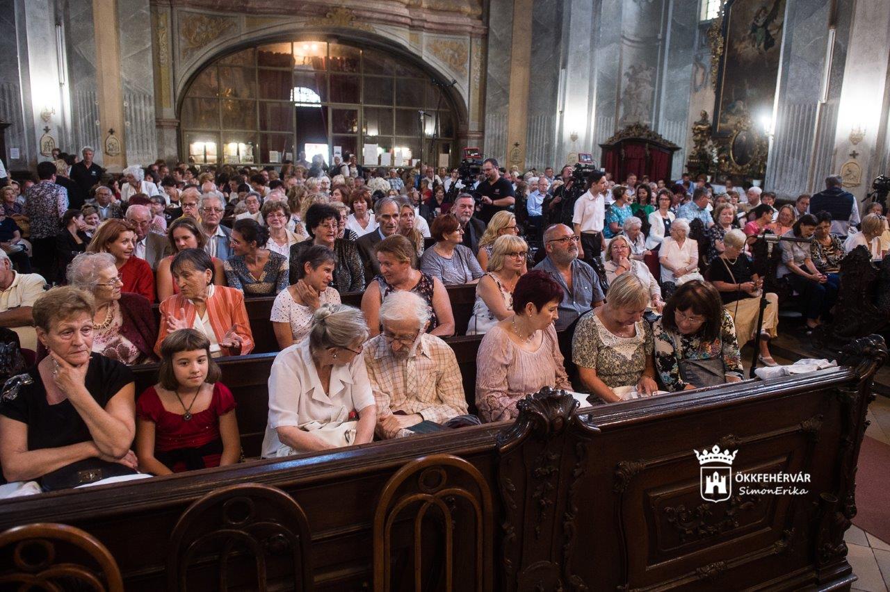 A barokk nyomában - Harmonia Albensis Fehérváron