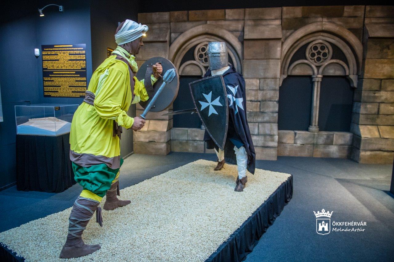 Megnyílt a II. András életét bemutató tárlat