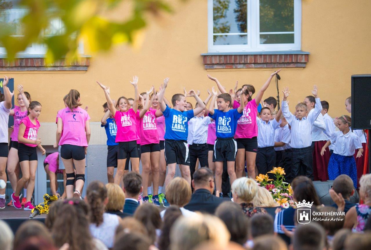 Városi tanévnyitó a Felsővárosi Általános Iskolában
