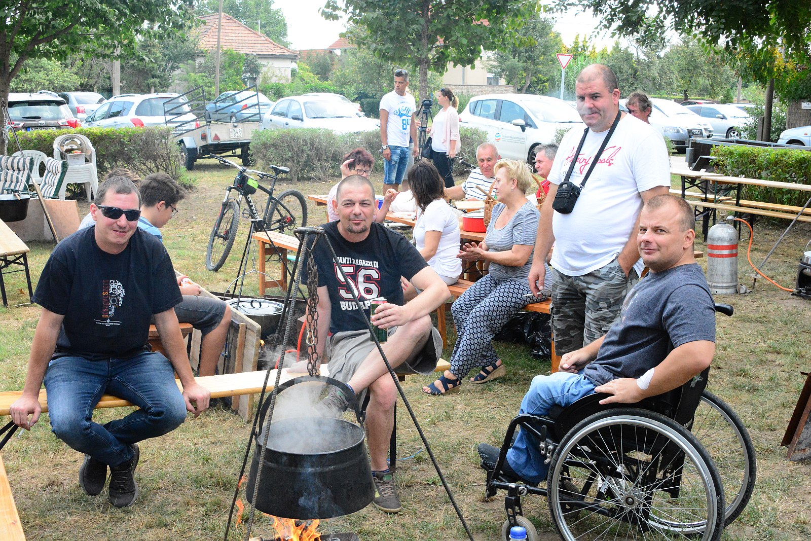 Börgöndi Mulatságok a Szent Antal kápolna melletti parkban