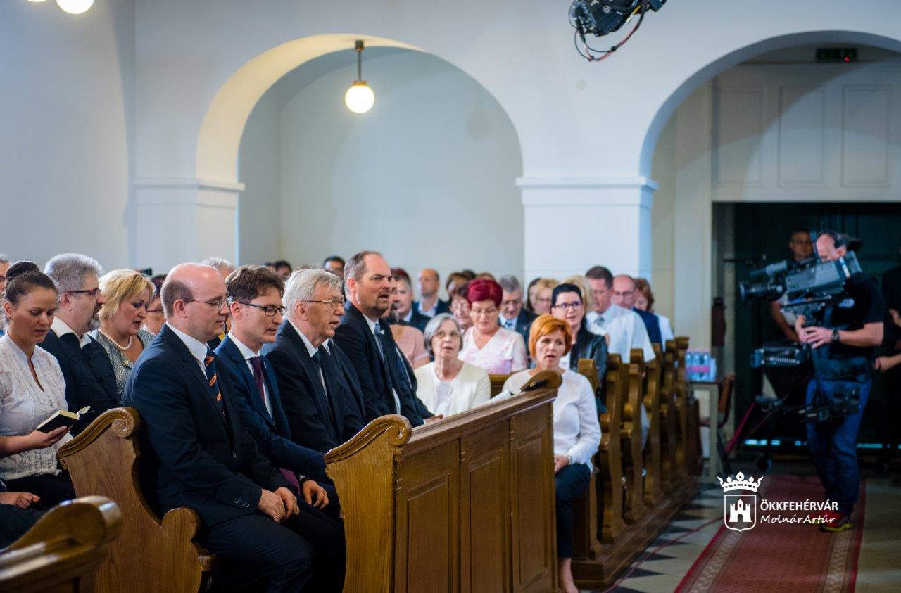 Református oktatási intézmények közös tanévnyitója Fehérváron