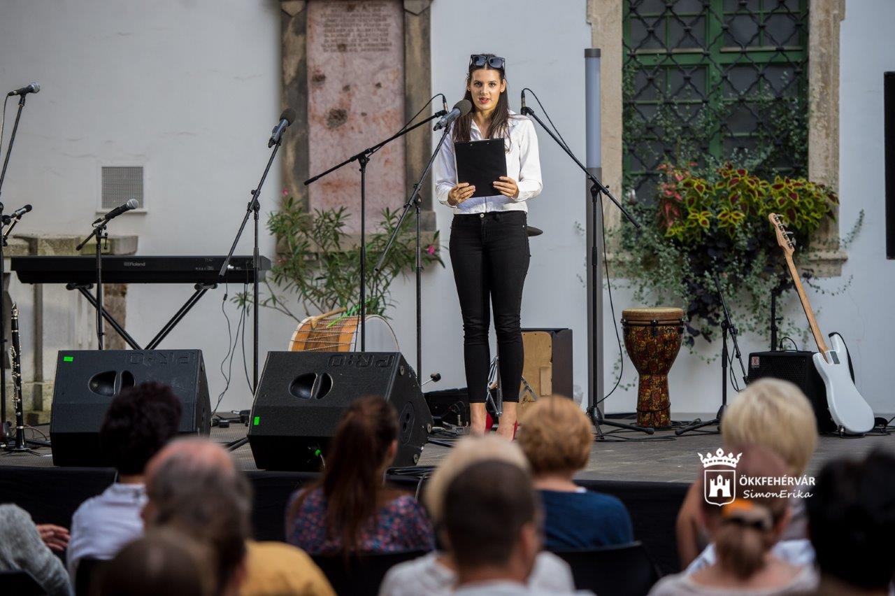 Vershúron - gálaműsort adtak a Varga Sándor Verstábor fiataljai