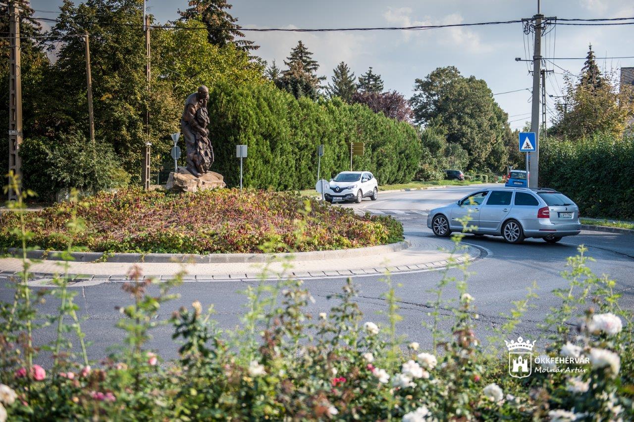 Megkezdődnek a vízvezetékek átépítési munkálatai a Fiskális úton