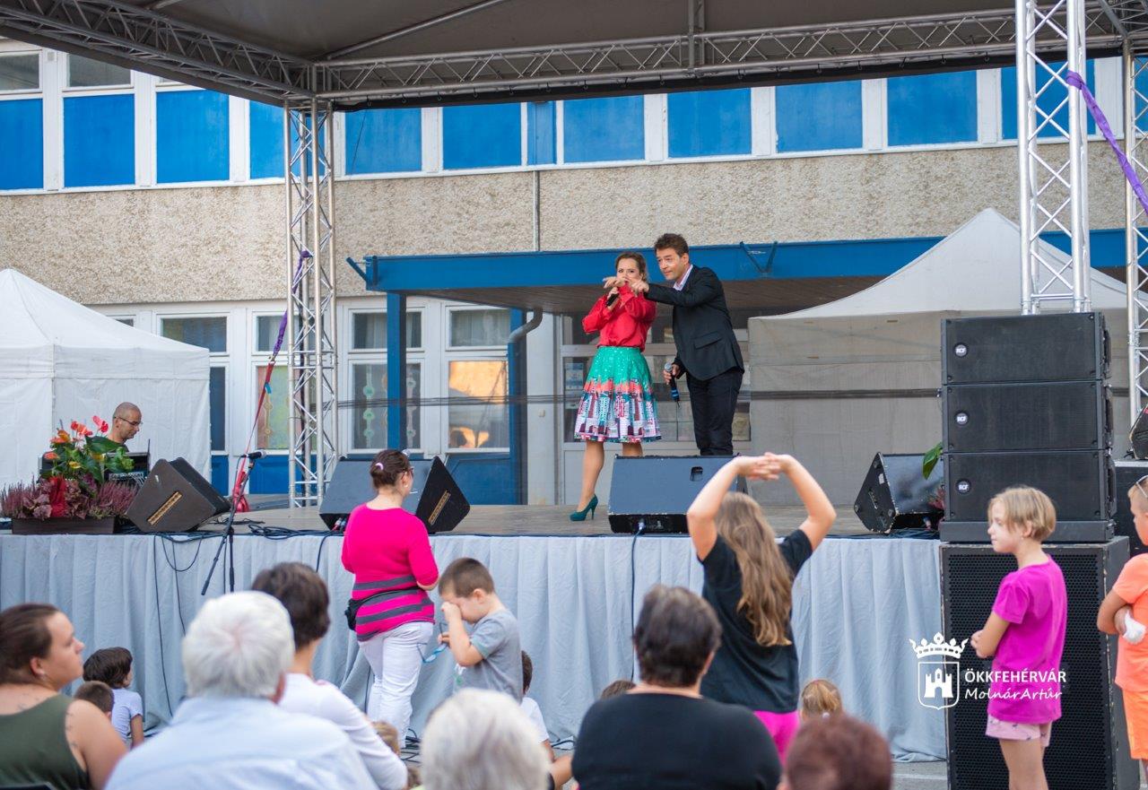 A III. Tóvárosi Őszköszöntő képekben