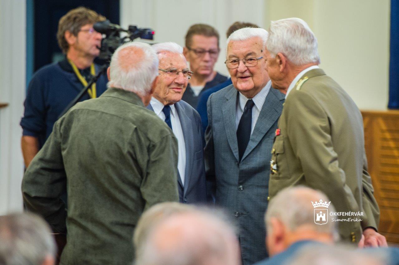 Honvéd Hagyományőrző Egyesület II. Országos Találkozója Fehérváron