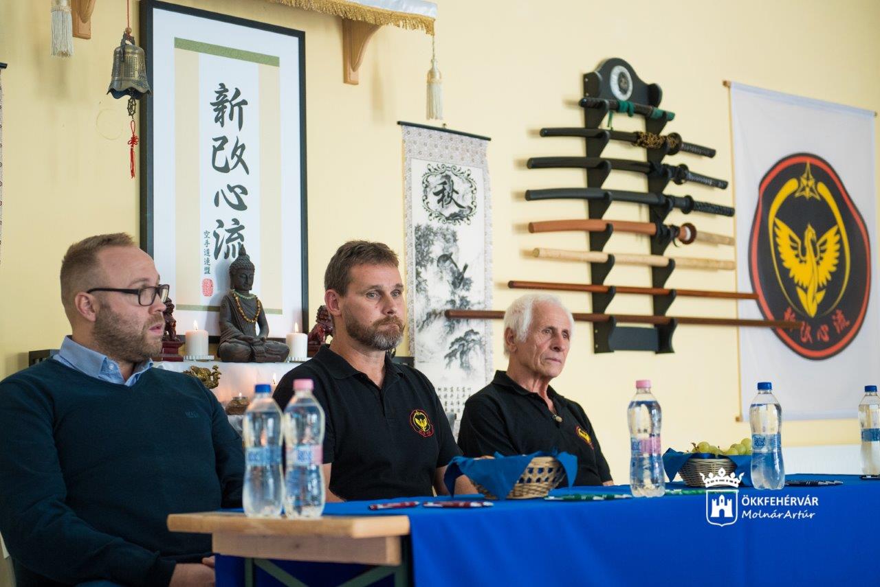 A civilek számára induló ingyenes önvédelmi kurzus bemutatása