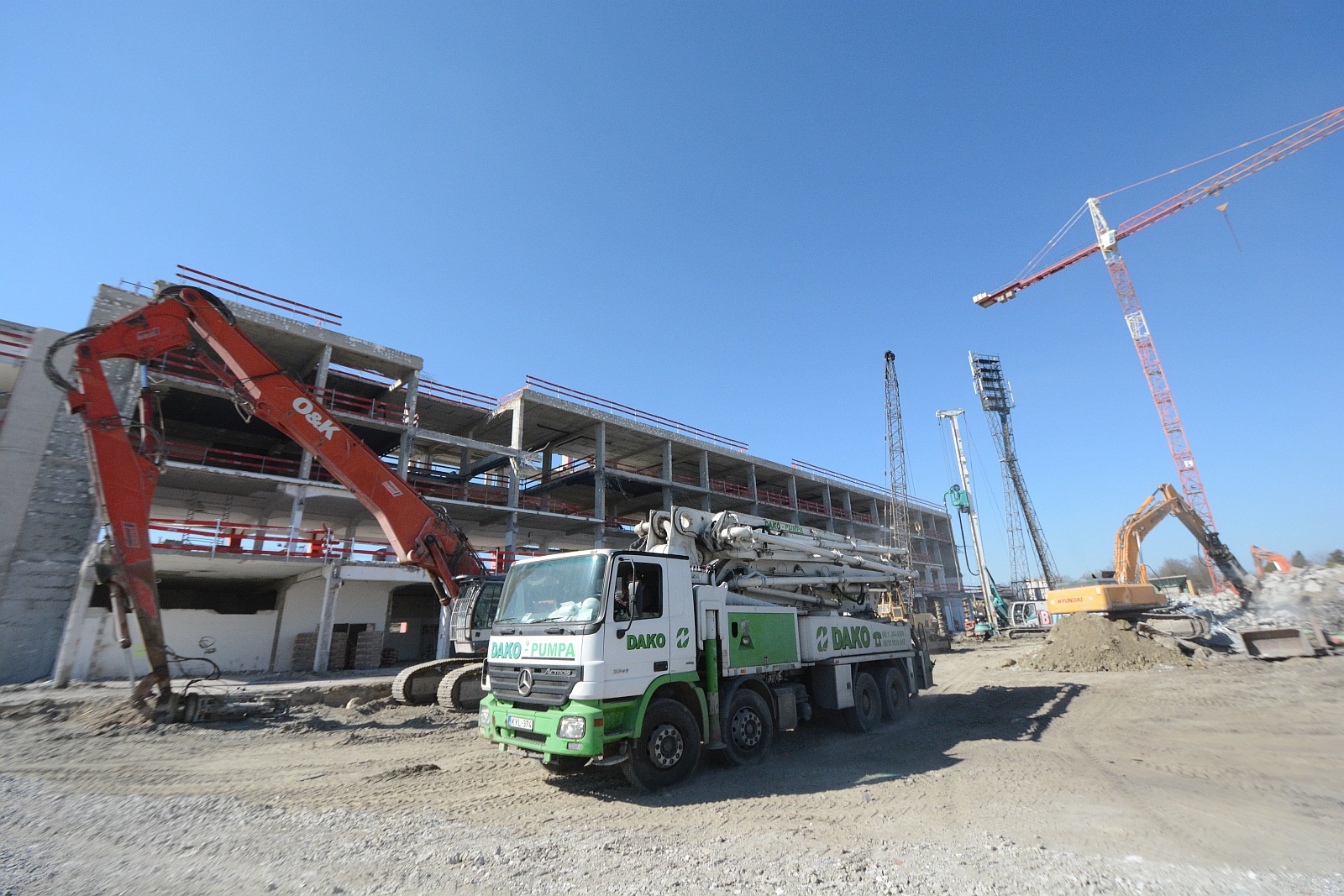 Nézze meg hogy haladnak a munkálatok a Sóstón!