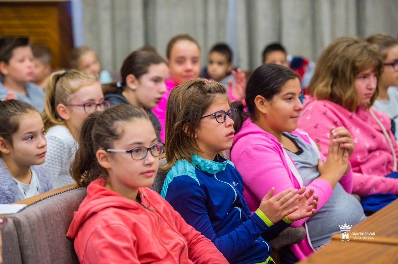 A legmobilisabb iskolákat díjazták a Városházán