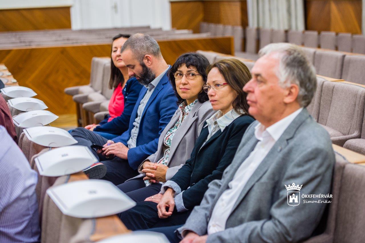 Vasúti infrastruktúra-fejlesztők találkoztak Fehérváron