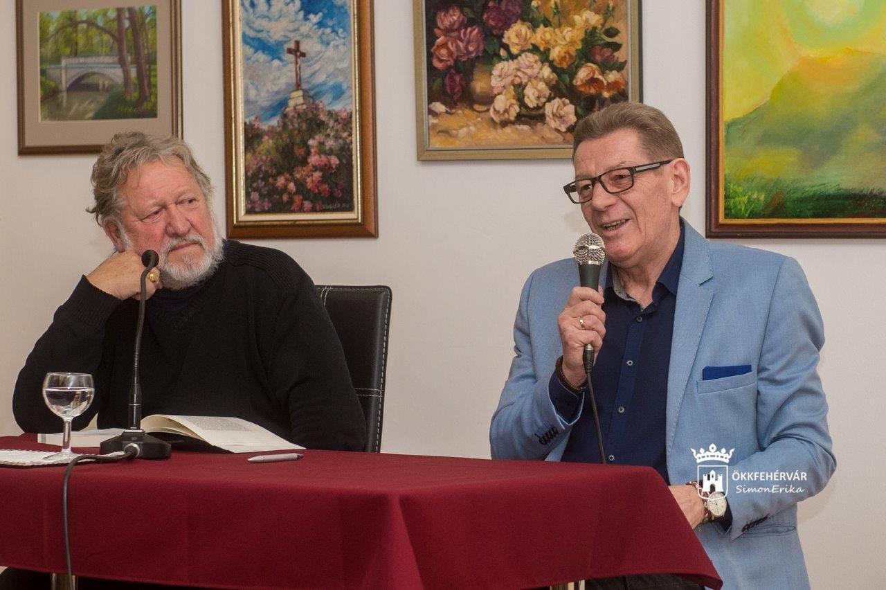 A Fehérvári beszélgetések 2 című kötet bemutatója